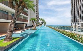 Wyndham Soleil Danang - Free Schedule Airport Shuttle